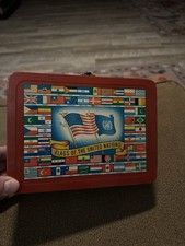 1954 FLAGS of The UNITED NATIONS Lunchbox FLAG O RAMA Vintage picture