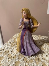 Enesco Disney Showcase Collection Rapunzel Couture de Force Figurine picture