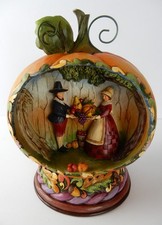 2009 Jim Shore Blessings Of The Harvest Lighted Thanksgiving Pumpkin Diorama picture