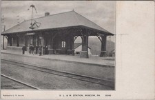 D L & W Station Moscow PA 1908 DL&W Railroad Train Depot Hathrill Postcard picture