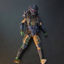 Predator Franchise Action Figure w/ Helmet & Shoulder Armor Sci-Fi Horror picture