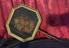 EARLY ANTIQUE COUNTRY VICTORIAN GILT WOODEN HAND FAN SCREEN FLORAL NEEDLEPOINT picture