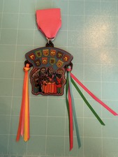 2020 Fiesta Comadres y Chisme Fiesta Medal picture