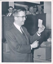 1964 Press Governor John King Politics People Cash Register Vintage Image Photo picture