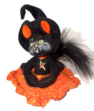 Annalee Moonlight Witch Cat on Pillow Plush Doll Figurine 2009  Halloween 4 inch picture