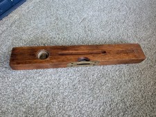 Vintage Wooden Level Peerless Brand 16