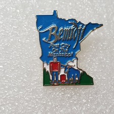 Bemidji Minnesota Lapel Pin Paul Bunyan Babe Blue Ox First City Mississippi VTG picture