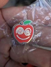 Harry Styles Exclusive Pop-up Store Pin Together Together 10/23 Crazy Face Apple picture