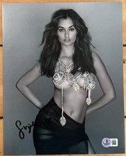 Gizele Oliveira Victoria Secret Model Signed 8X10 Photo with Beckett COA picture