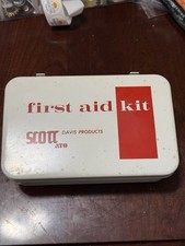 Vtg Rare 60s 70s First Aid Kit Metal Box Scott Aviation Davis Products Complete picture