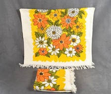 Vtg 2 Mid Century Flower Bath Guest Fringe Towel Orange Yellow Green Boho NOS picture
