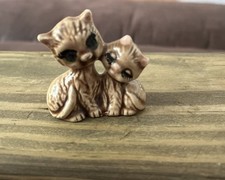 Vintage Ceramic Miniature Cat Figurine tan Mom (big eye) & Kitten (closed eyes) picture