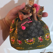 Vtg French Santon de Provence Terra Cotta Woman w yarn and needle picture