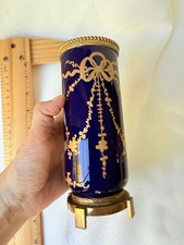 Sevres Vase Bows picture