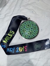 Disney Marathon Metal Necklace 2018 Epcot Ball New Years picture