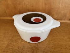 Vintage Pyrex Moon Deco 1971 Covered Casserole w/ Lid Black with Red Dot 2.5 Qt picture