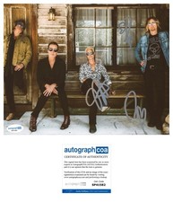 STONE TEMPLE PILOTS SIGNED 8x10 PHOTO ROBERT JEFF GUTT ERIC KRETZ - ACOA COA picture