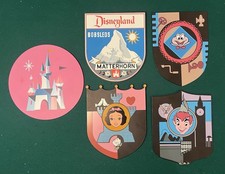 Disneyland Park Signs Rare 50th Anniv. Limited Edition K. Kidney & J. Daily  picture