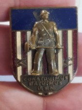 World War II era U.S. Navy Seabees (Construction Battalion) insignia pin picture