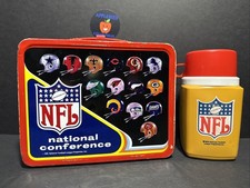 VINTAGE 1976 NFL LUNCHBOX AND THERMOS 🤩 picture