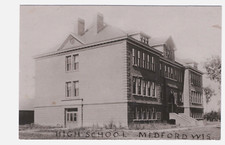 Medford WI Wisconsin High School Taylor County 1904-18  RPPC Real Photo Postcard picture
