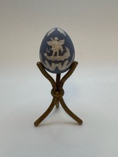 Wedgwood Parian Style Egg Blue with White Doves Design picture