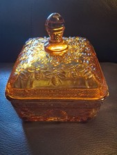 Vintage Indiana Glass Tiara Honey Bee Box Amber Pressed Glass Covered Dish picture