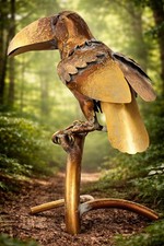 Deco 79 Metal Parrot picture