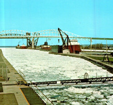 Michigan Sault Ste. Marie Vintage Postcard Ice Floes Soo Locks Ships-Bri-24 picture