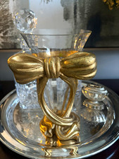 Vintage Elegant Regency Style Removable Vase With Resin Bow picture