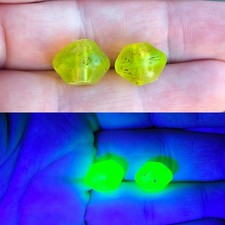 Antique c.1800s Vaseline African Trade Beads Uranium Glass 2pcs picture