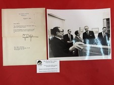 Original 1965 LBJ Signed Letter White House Barber Photo picture
