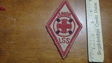 VINTAGE WW11 ERA RED CROSS JUNIOR LIFE SAVINGS PATCH X W# 7  picture