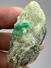 24 GM Emerald on Matrix From Skardu Pakistan i4 picture
