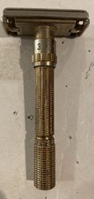 VINTAGE GILLETTE H3 SAFETY RAZOR GOLD TONE ADJUSTABLE OLD 1960'S picture