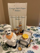 vintage ceramic chef salt and pepper shakers picture