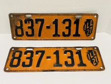 Pair Of 1927 Illinois State Vehicle License Plates Original Paint WOW 837-131 picture