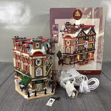 Lemax Enchanted Forest The White Lion Pub - Porcelain Lighted Christmas Village picture