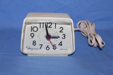 Vintage Ingraham Electric Alarm Clock – Model 49-009 McGraw-Edison Co. Tested picture