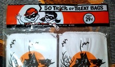 VTG 60s SEALED Gay-Gem 50 Trick or Treat Bags Haunted House HALLOWEEN Goody Bags picture