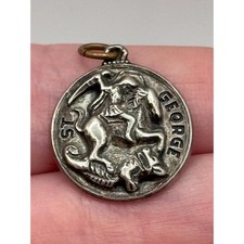 Vintage Creed Sterling Silver Saint George Medal Pendant picture