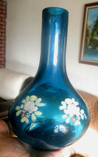 NICE PEACOCK BLUE COLORED VASE W/PAINTED FLOWERS & PONTIL 1905 ERA CLEAN L@@K picture