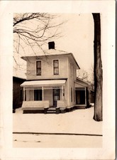Vtg B&W Photo 20th Century American House Winter 605 W Vine St Mt Vernon Ohio picture