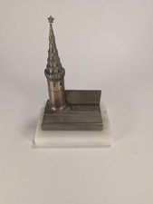 Retro Desktop Decor Base Moscow Vodovzvodnaya Tower Figure picture