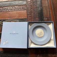 Wedgwood Blue Jasperware Sand Dollar Collector Plate Round in Original Box picture