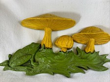 Vintage 1970 Green & Yellow Plastic Mushrooms & Frog Wall Decoration Dart Ind. picture