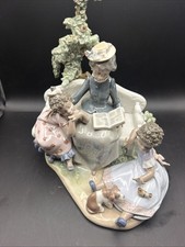 Lladro 5371  FAMILY ROOTS Black Legacy Collection Mother reading to children Box picture