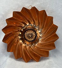 Copper Tone Aluminum Pinwheel Jello Mold Starburst Cake Pan Wall Hanging 7.5in picture