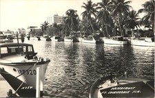 FT LAUDERDALE WATERFRONT original real photo postcard rppc FLORIDA FL BOAT CANAL picture