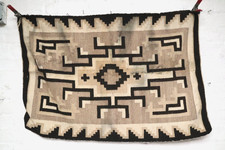 Antique Navajo Rug native American Indian Textile 37x25 VTG Two Grey Hills Weave picture